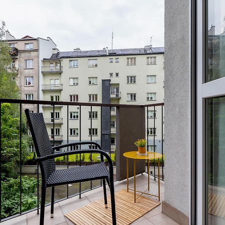 Modern Apartment On Lobzowska Street By Noclegi Renters Krakkó Kültér fotó