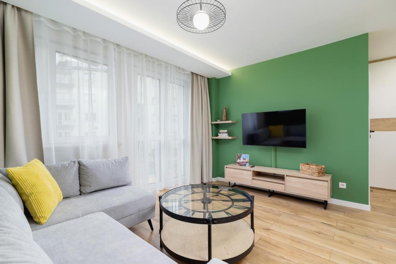 Modern Apartment On Lobzowska Street By Noclegi Renters Krakkó Kültér fotó
